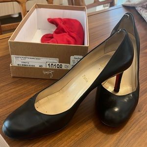 Christian Louboutin Simple Pump